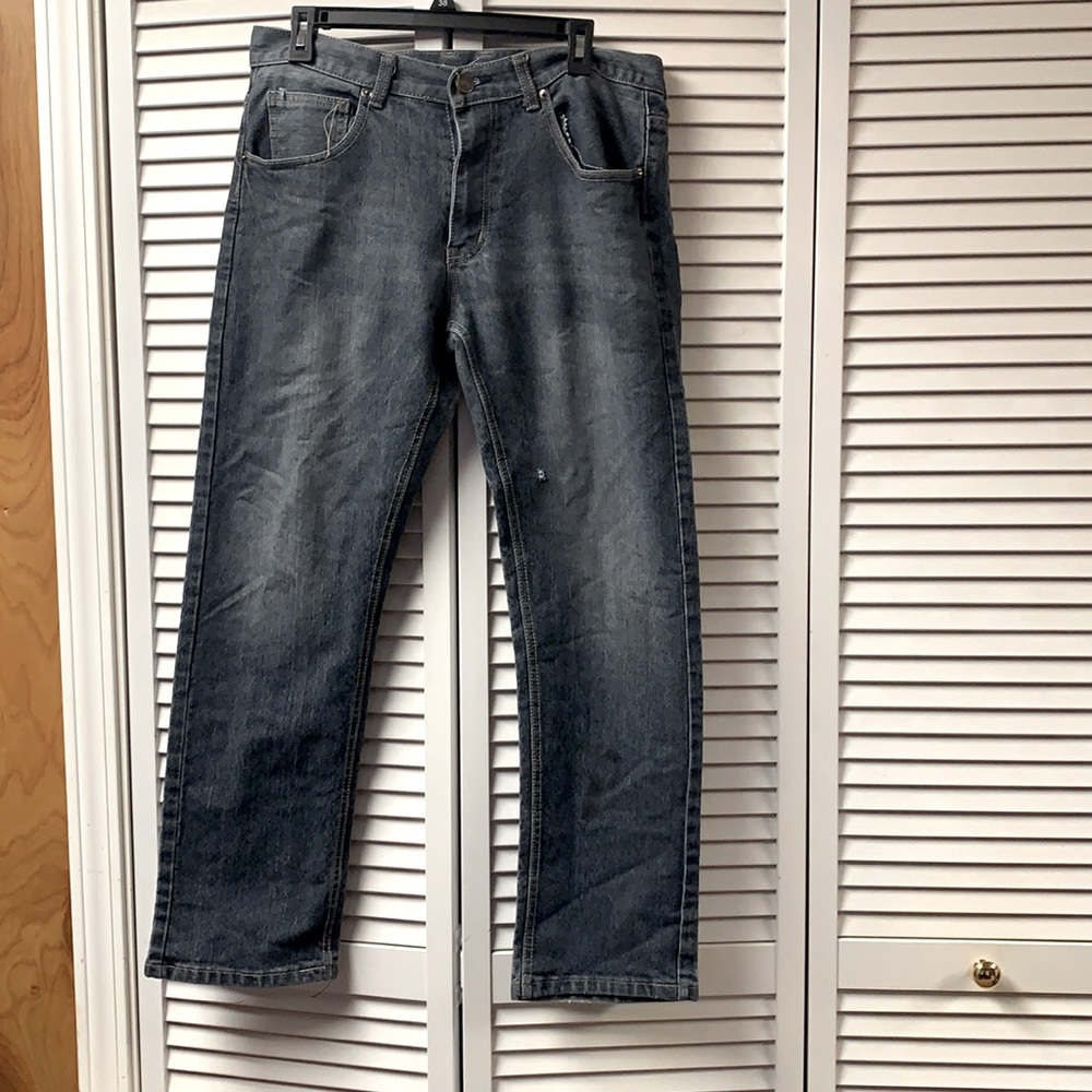 Beverly Hills Polo Club jeans straight fit slightly distressed.